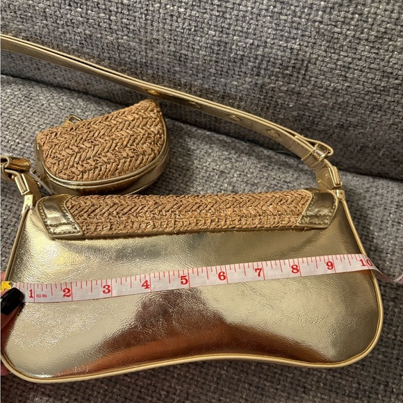 BNWT Steve Madden Gold Shoulder Bag + Coin Purse - Picture 12 of 16